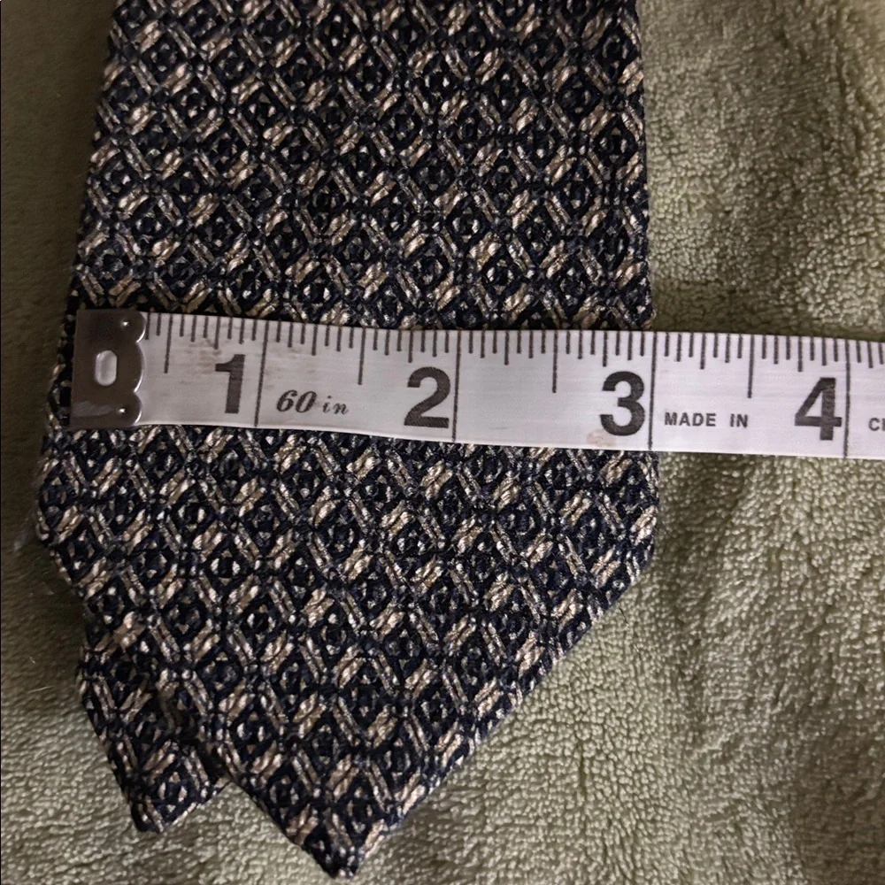 Boys GAP Black and Tan Geometric Tie